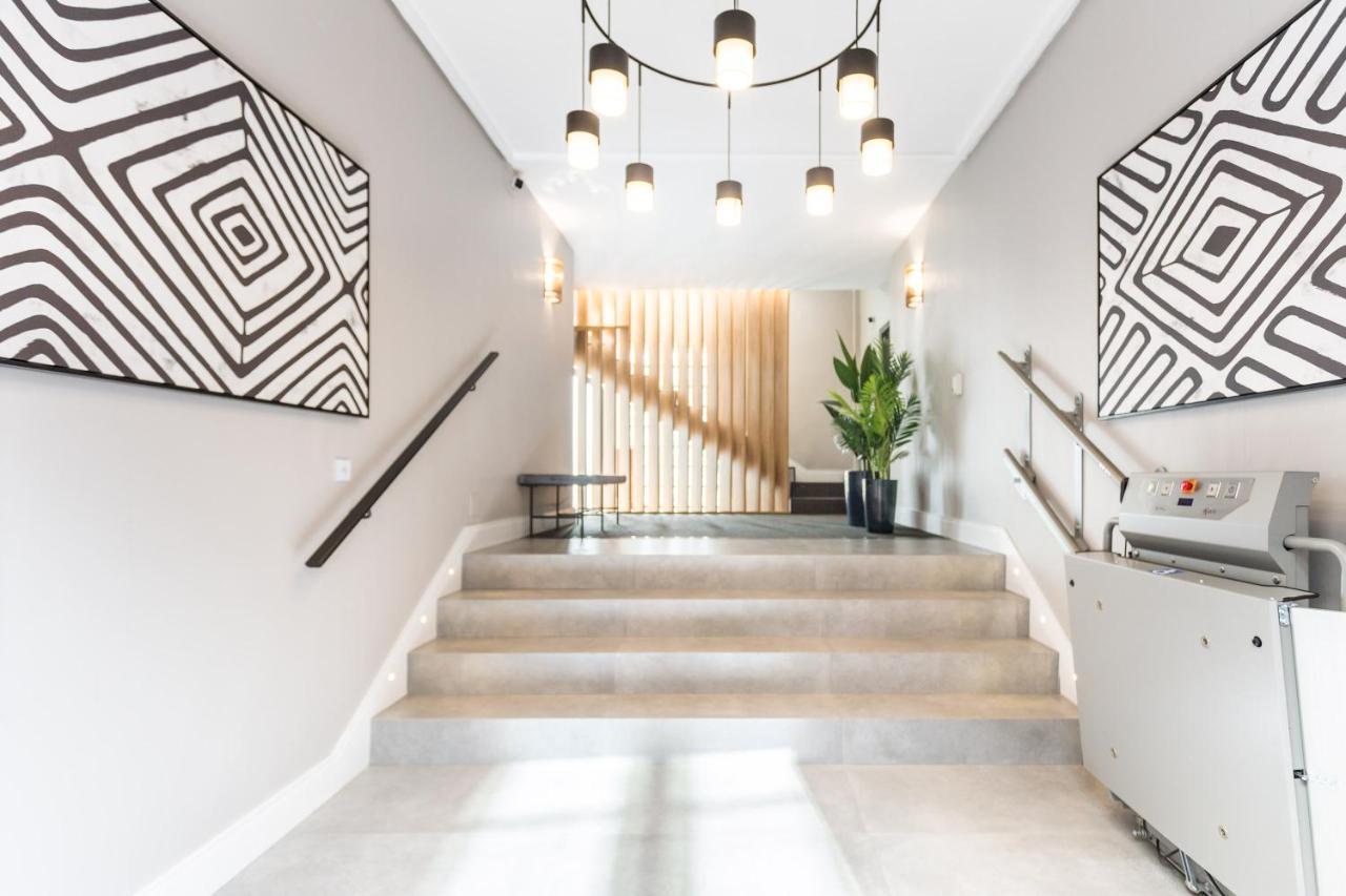 Eleven Apartments Real De La Carreteria, By Homing U — Photos 2